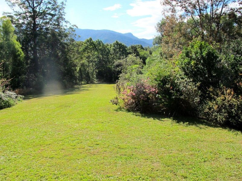 16 John Locke Place, Gleniffer NSW 2454