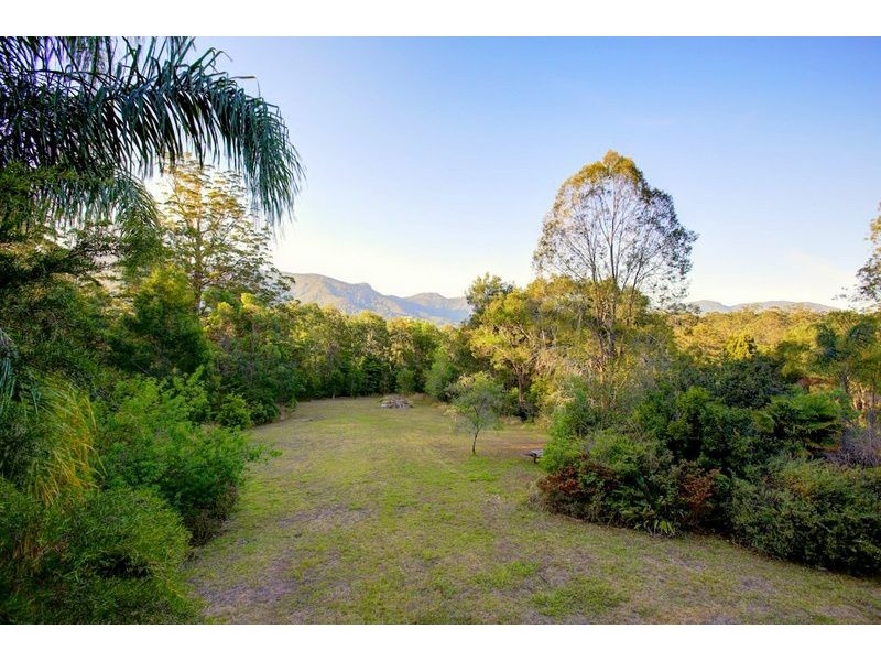 16 John Locke Place, Gleniffer NSW 2454