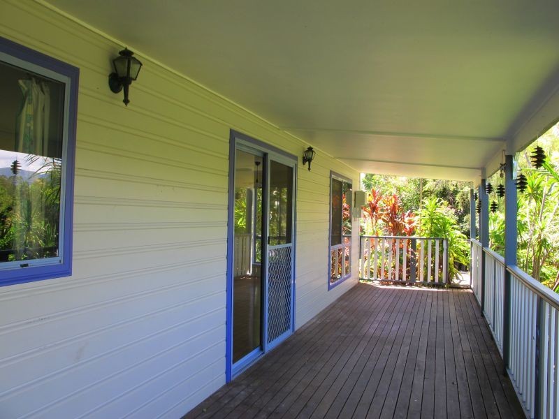 1 McCristal, Bellingen NSW 2454