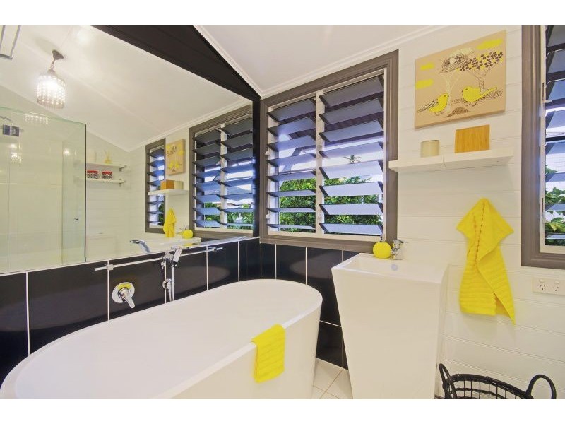 Hermit Park QLD 4812