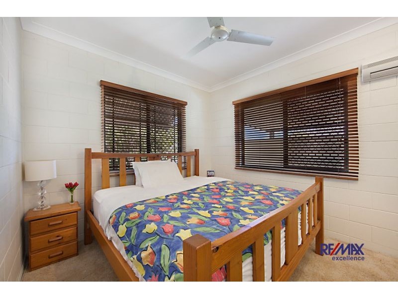 78 Ireland Street, Oonoonba QLD 4811