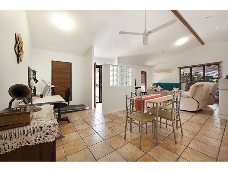 3 Sunset Avenue, Mundingburra QLD 4812