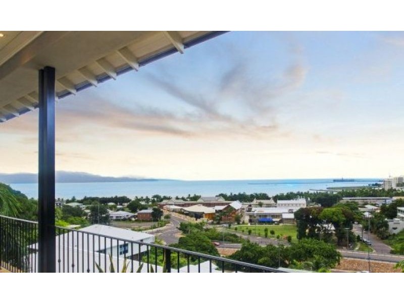 189 Denham Street, North Ward QLD 4810