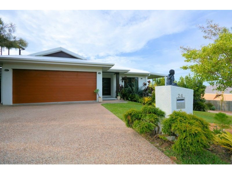 24 Britomart Street, Bushland Beach QLD 4818