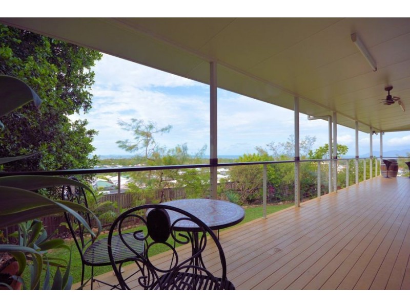 24 Britomart Street, Bushland Beach QLD 4818