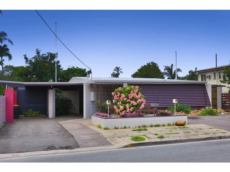 10 Illuka Street, Currajong QLD 4812