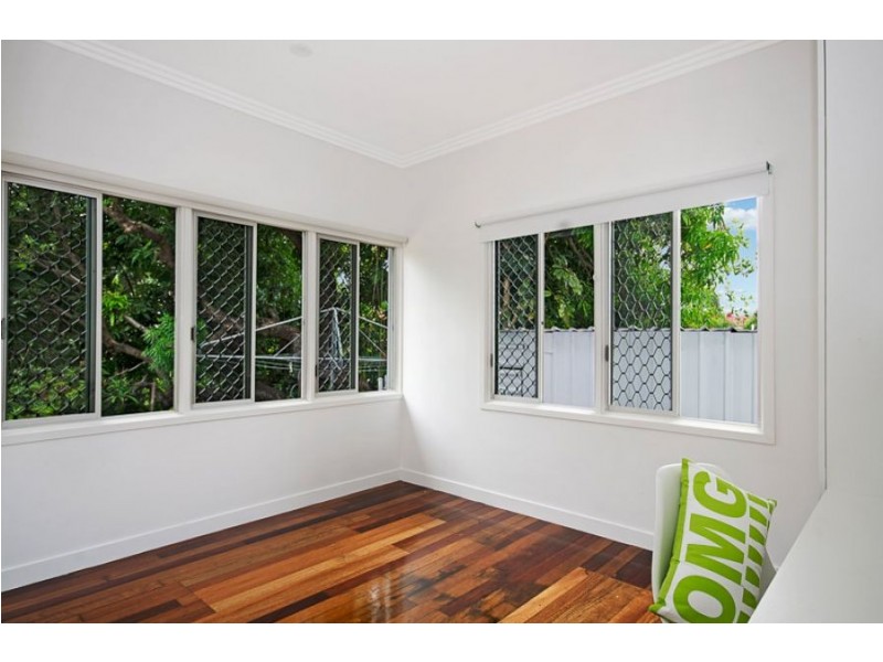 16 Stuart Street, North Ward QLD 4810