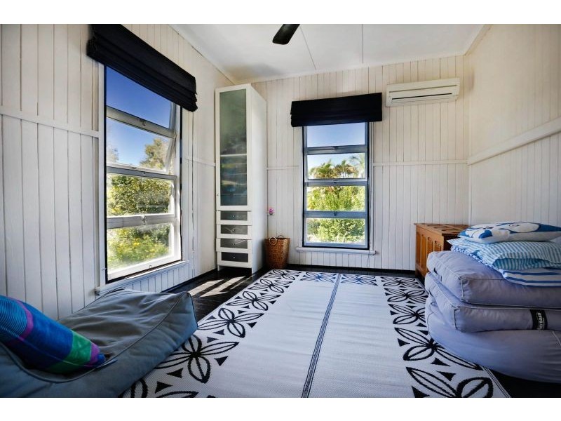 10 Hayes Street, North Ward QLD 4810