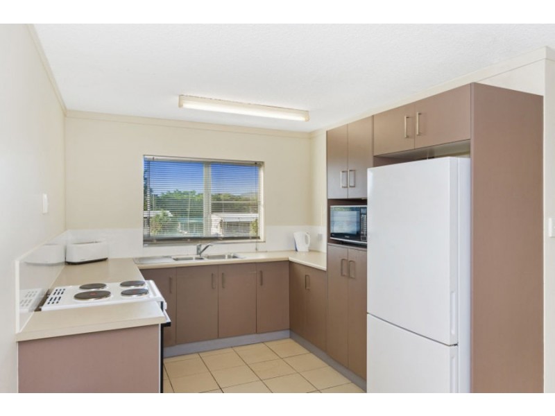 3,6,7,8 / 65 Perroux Street, Gulliver QLD 4812