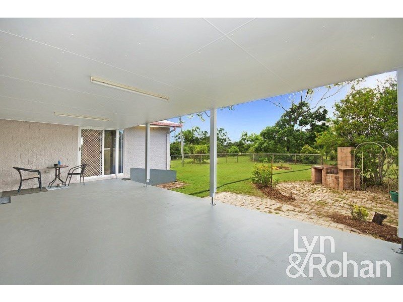 8 Rhyl Court, Mount Low QLD 4818
