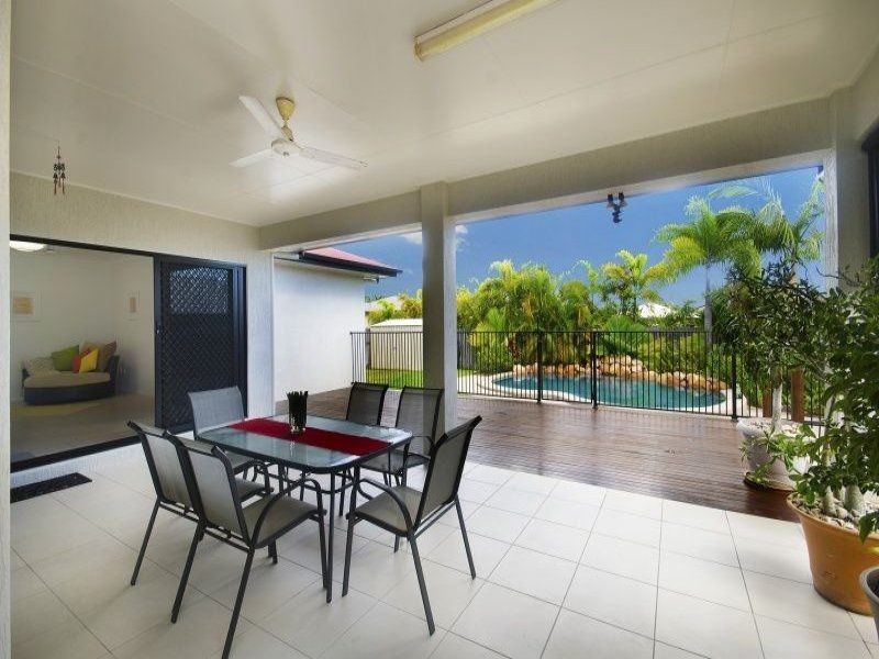 23 Dungurra Place, Bushland Beach QLD 4818