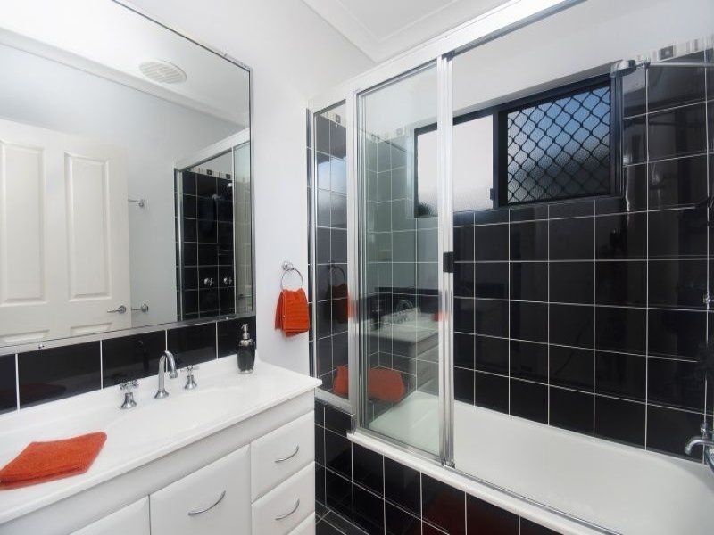 23 Dungurra Place, Bushland Beach QLD 4818