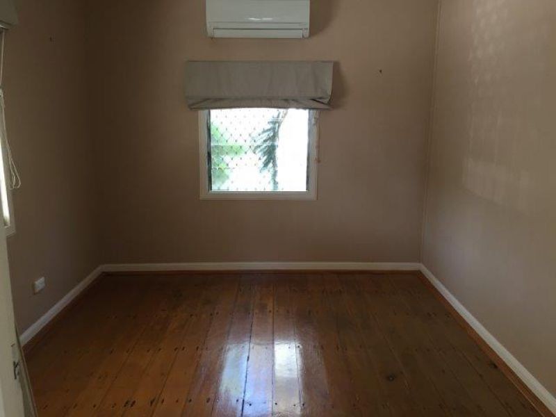 71 Bell St, South Townsville QLD 4810