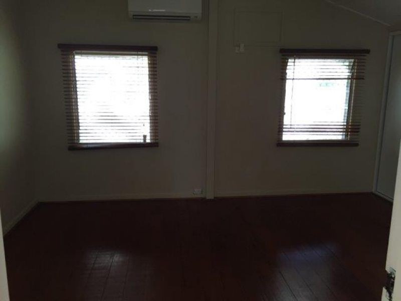 71 Bell St, South Townsville QLD 4810