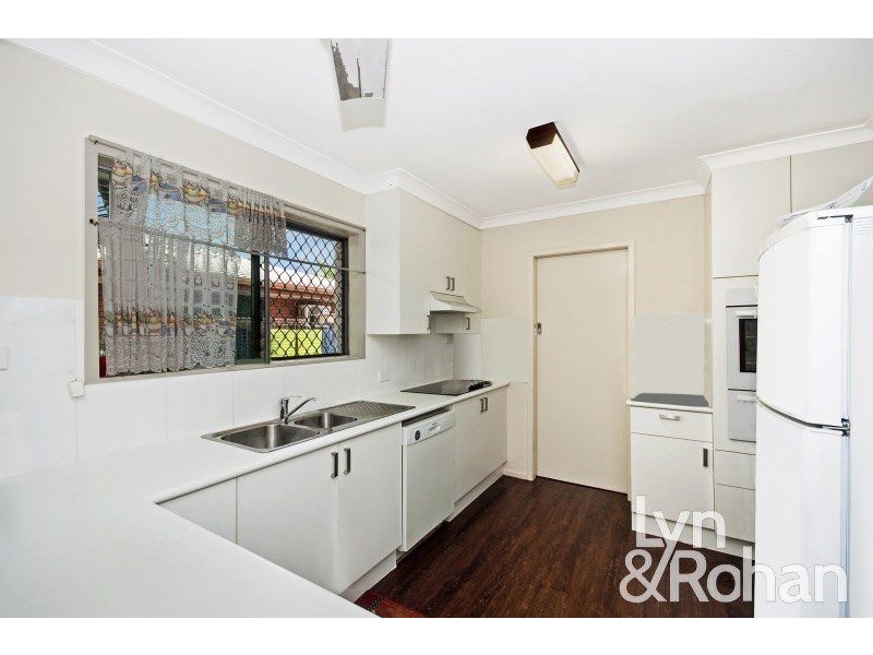 6 Kauri Court, Kirwan QLD 4817