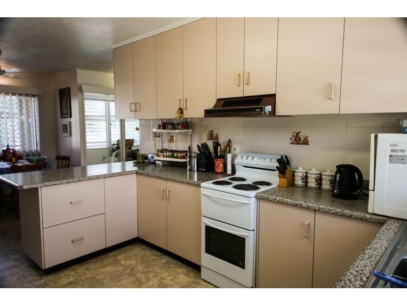 33 Brighton Street, Gulliver QLD 4812