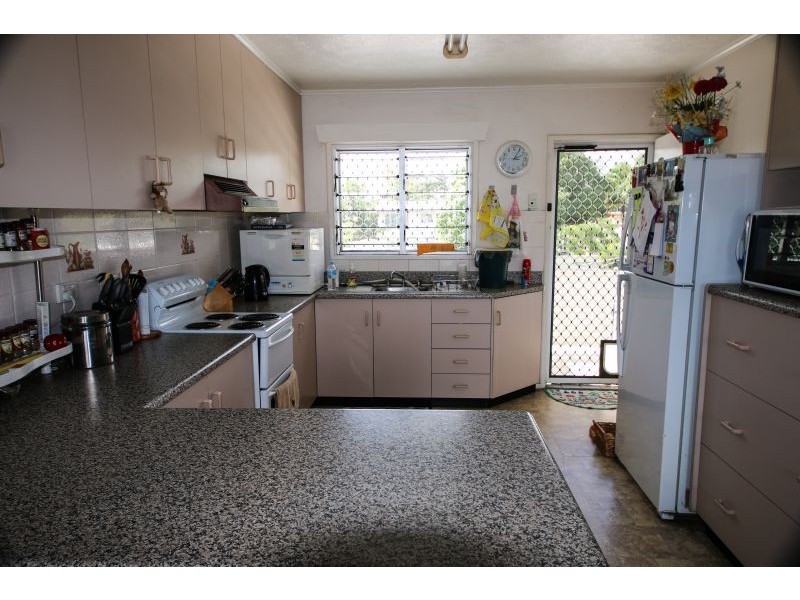 33 Brighton Street, Gulliver QLD 4812