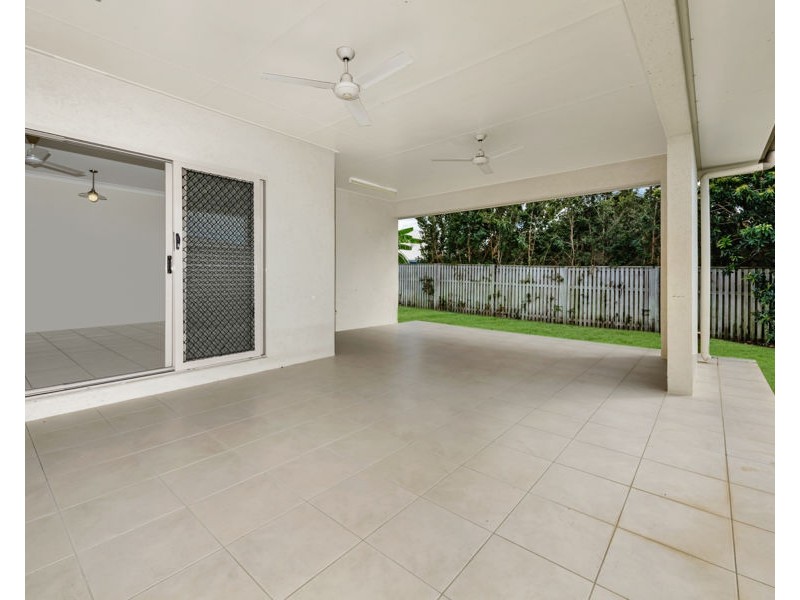 66 Hillock Crescent, Bushland Beach QLD 4818