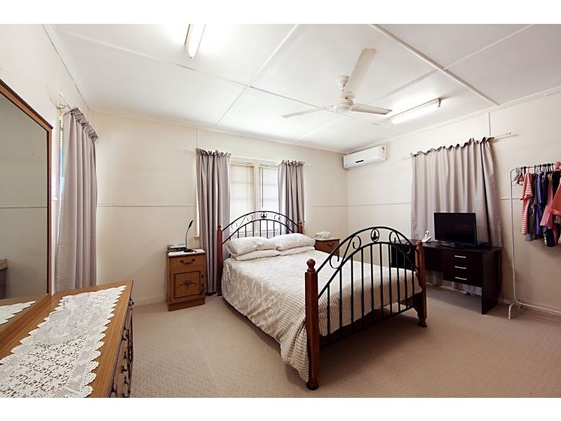 32 Royal Street, Wulguru QLD 4811