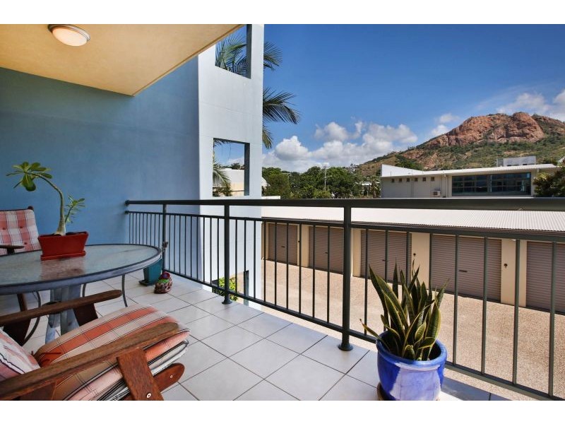 3/60 Mitchell Street, North Ward QLD 4810