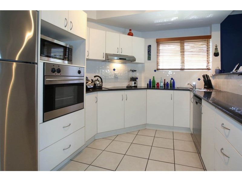 3/60 Mitchell Street, North Ward QLD 4810