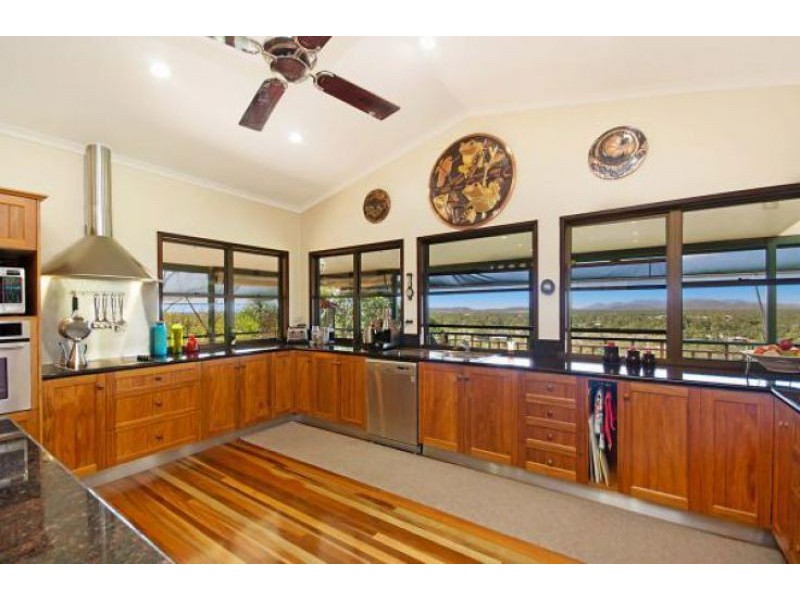 14 Darling Road, Jensen QLD 4818