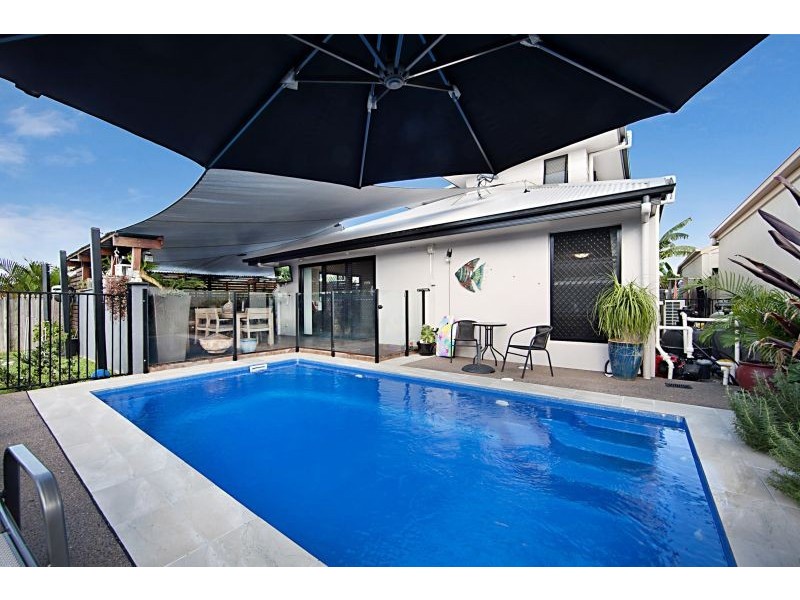 16 Laurie Motti Parade, Kirwan QLD 4817