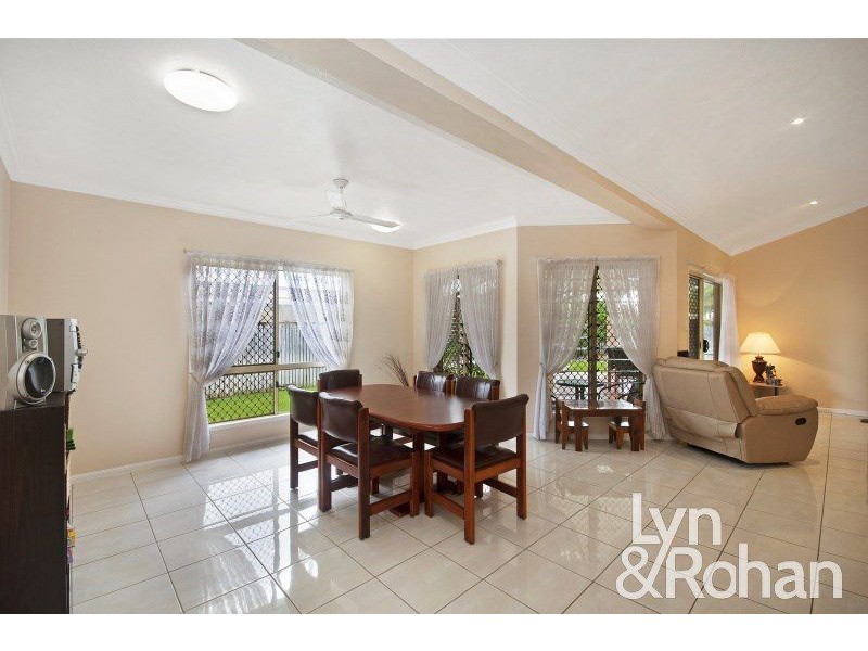 16 Angelus Place, Kirwan QLD 4817