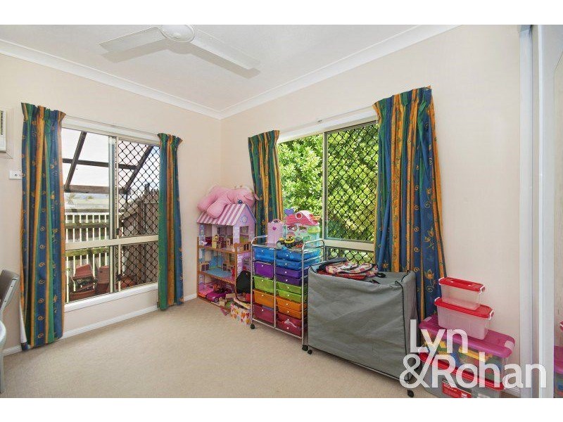 16 Angelus Place, Kirwan QLD 4817