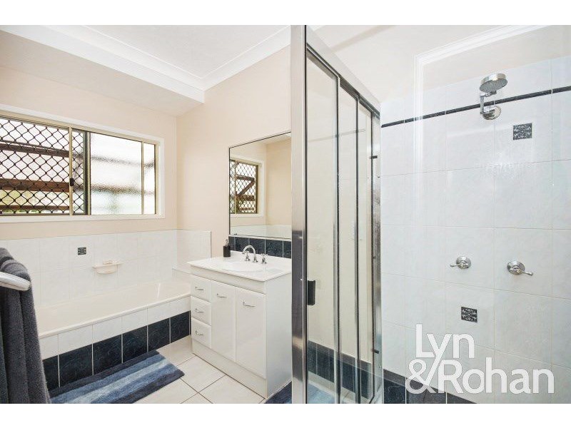 16 Angelus Place, Kirwan QLD 4817