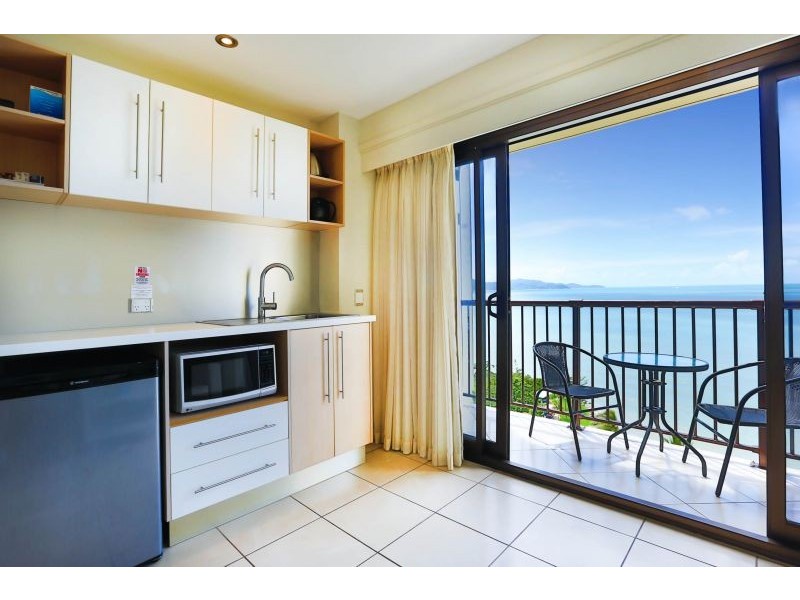 1103 Aquarius On The Beach, 75-77 The Strand, North Ward QLD 4810