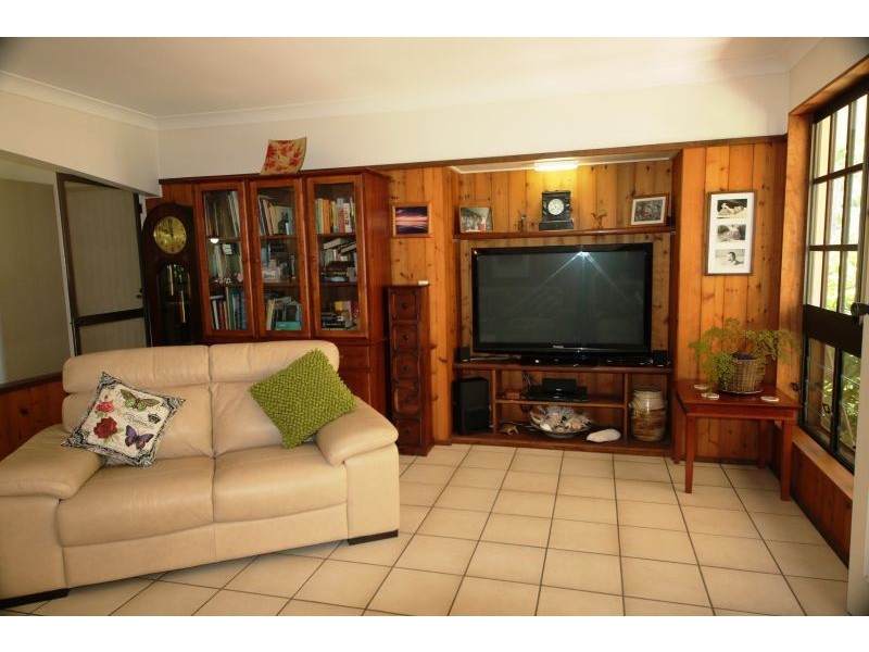 14 Armidale Avenue, Balgal Beach QLD 4816