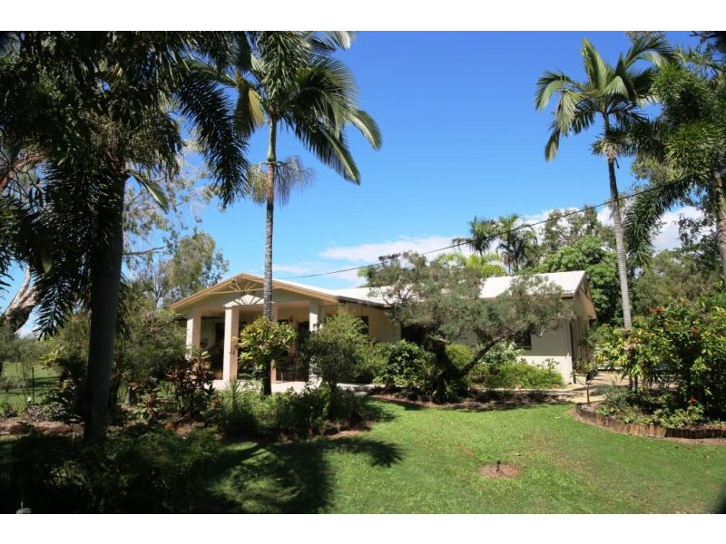 14 Armidale Avenue, Balgal Beach QLD 4816