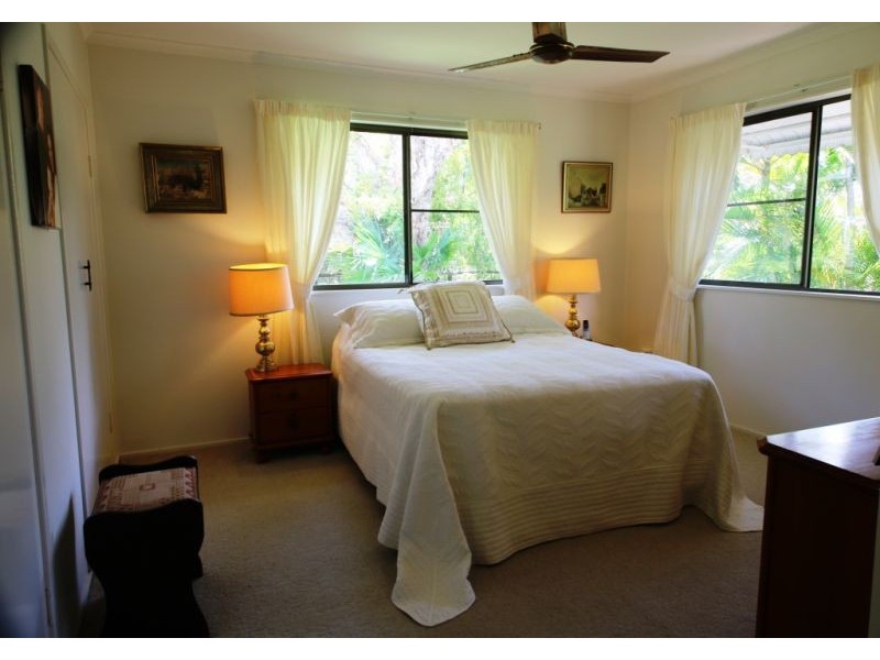 14 Armidale Avenue, Balgal Beach QLD 4816