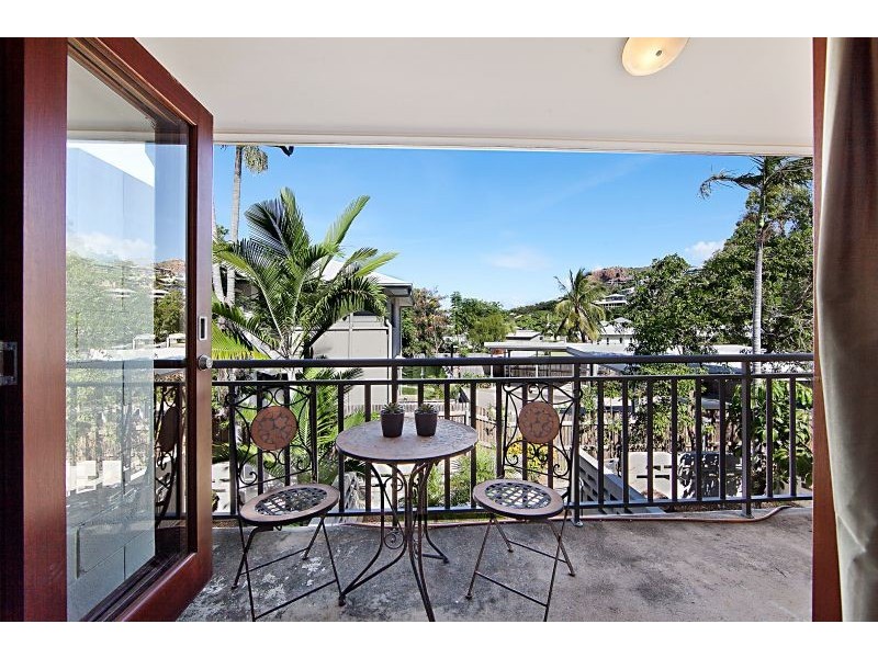 2/28 Rose Street, North Ward QLD 4810