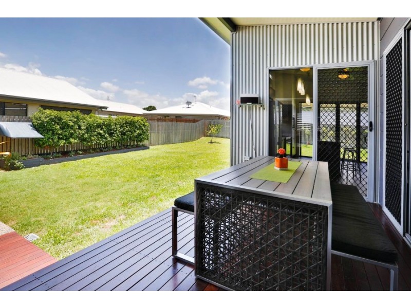 32 Daydream Circuit, Burdell QLD 4818