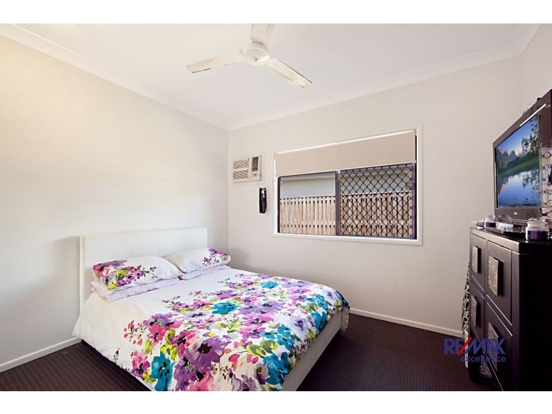 19 Deedes Crescent, Bushland Beach QLD 4818