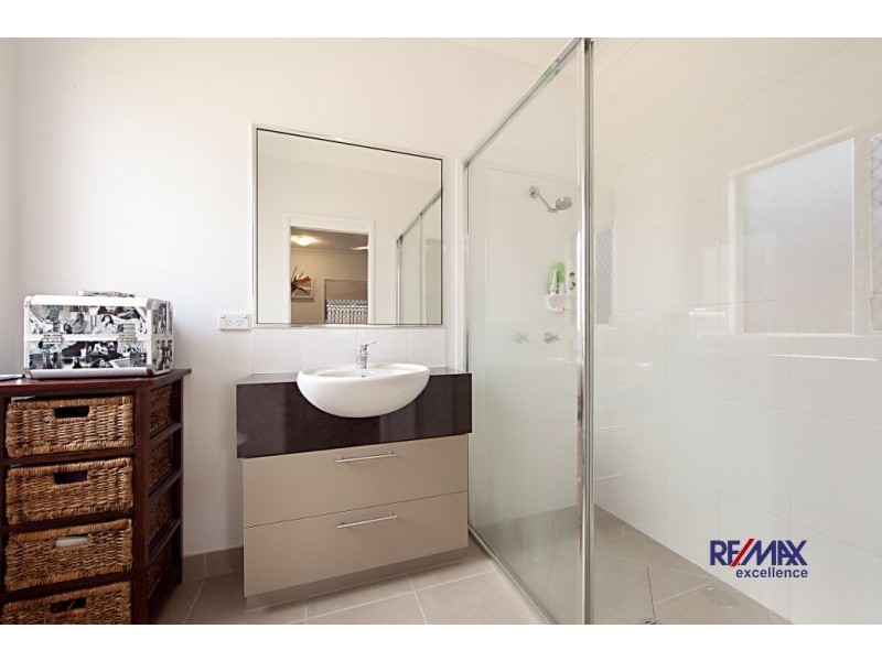 19 Deedes Crescent, Bushland Beach QLD 4818