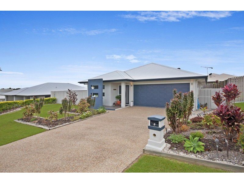 3 Yanooa Court, Bushland Beach QLD 4818