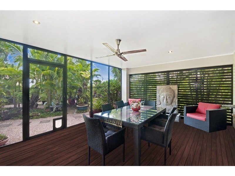 19 Donostia Crescent, Bushland Beach QLD 4818