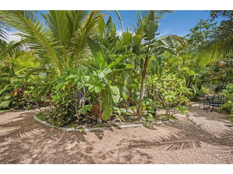 19 Donostia Crescent, Bushland Beach QLD 4818