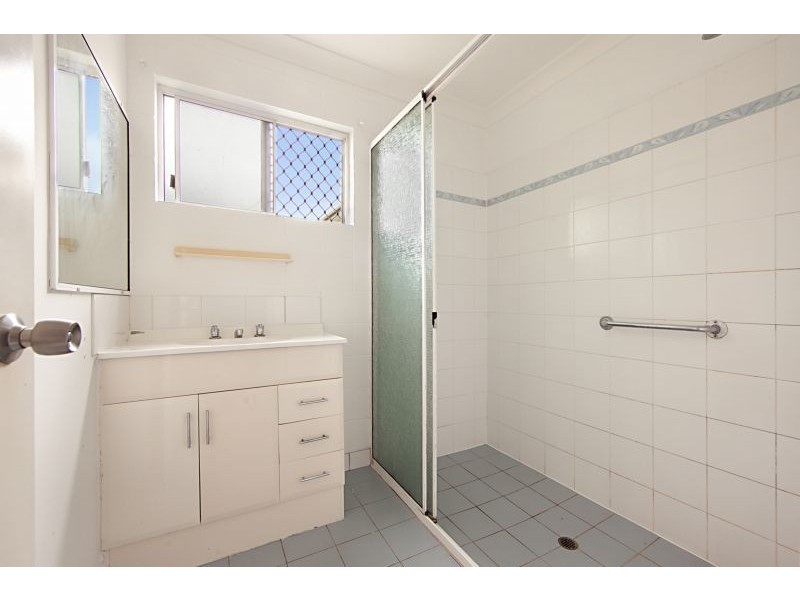 13/12 Bent Street, Mundingburra QLD 4812