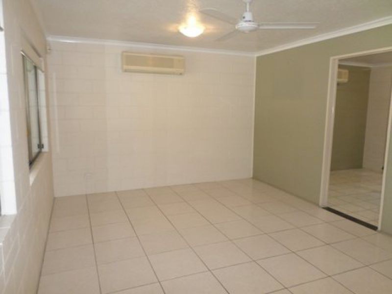 57 Tam O’Shanter Dr, Thuringowa Central QLD 4817
