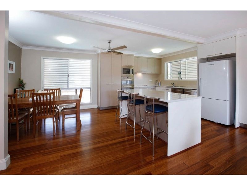 24 Tamarind Street, Kirwan QLD 4817