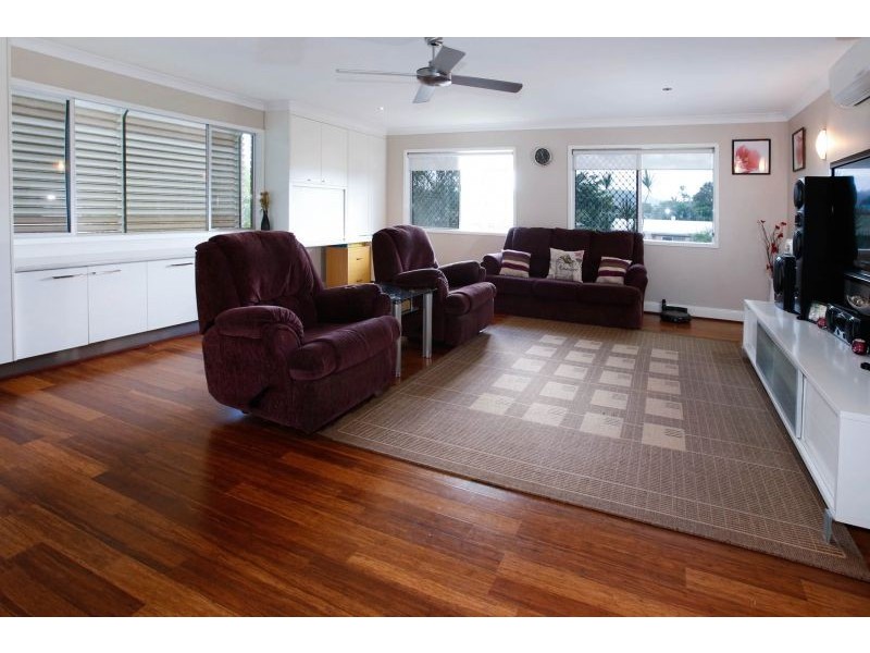 24 Tamarind Street, Kirwan QLD 4817