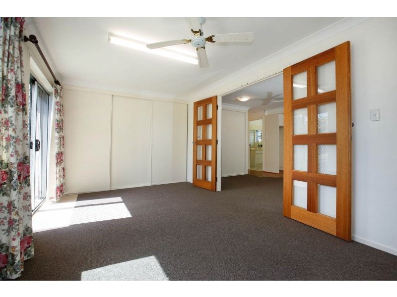 24 Tamarind Street, Kirwan QLD 4817