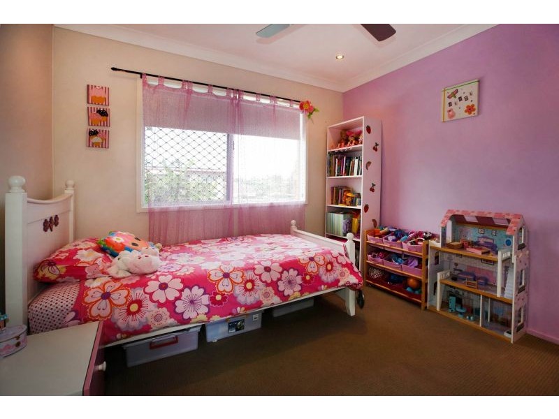 24 Tamarind Street, Kirwan QLD 4817