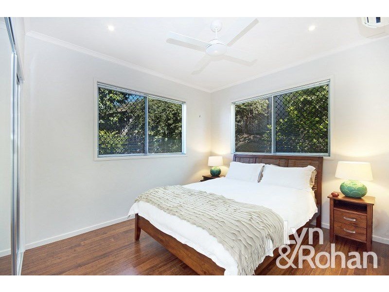 15 Kosciusko Way, Mount Louisa QLD 4814