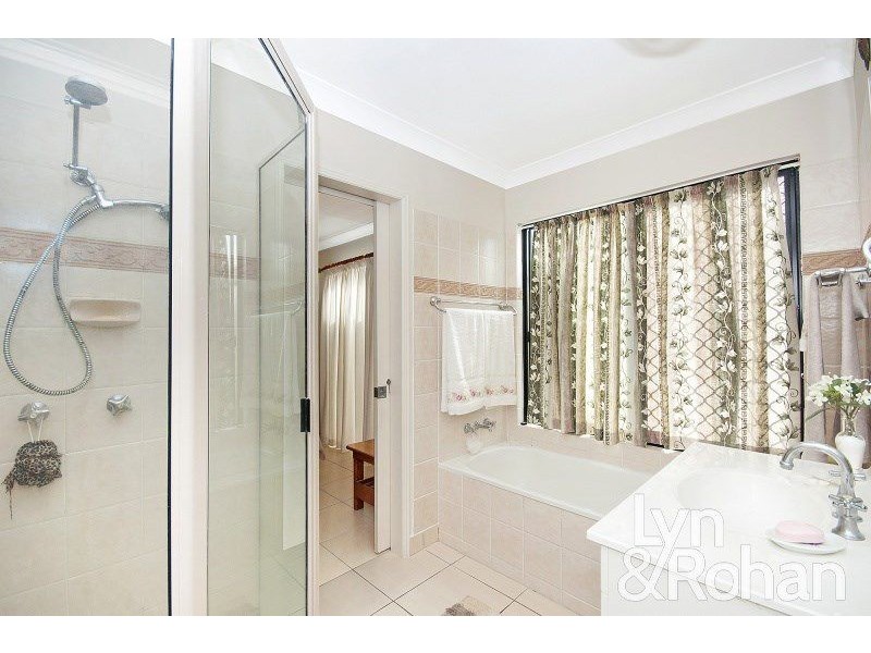 14 Sweetgum Place, Kirwan QLD 4817