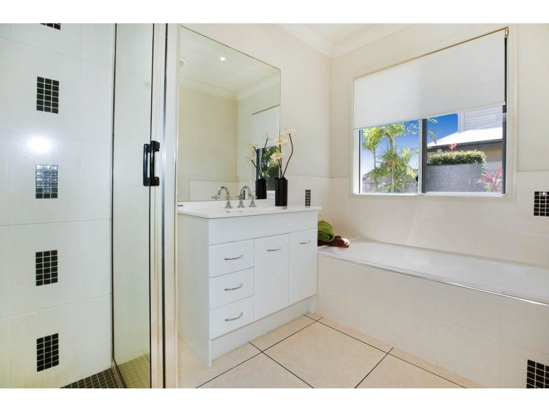 10 Sunrise Pocket, Idalia QLD 4811